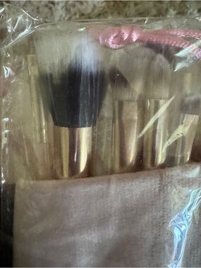 2Pack ! Pink Velvet Makeup Brush Set with Drawstring Pouches Maange